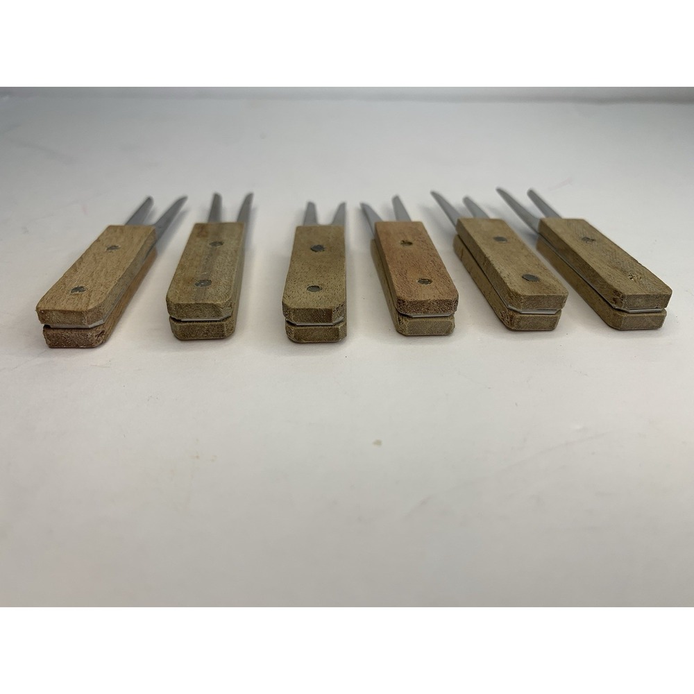 6 Vintage Wood Corn on the Cob Holders/Appetizer Forks Midcentury Modern/Retro - Picture 2 of 6